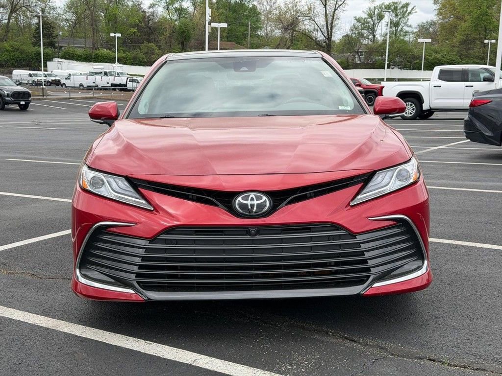 Certified 2023 Toyota Camry XLE w/ Navigation Package FWD image 11