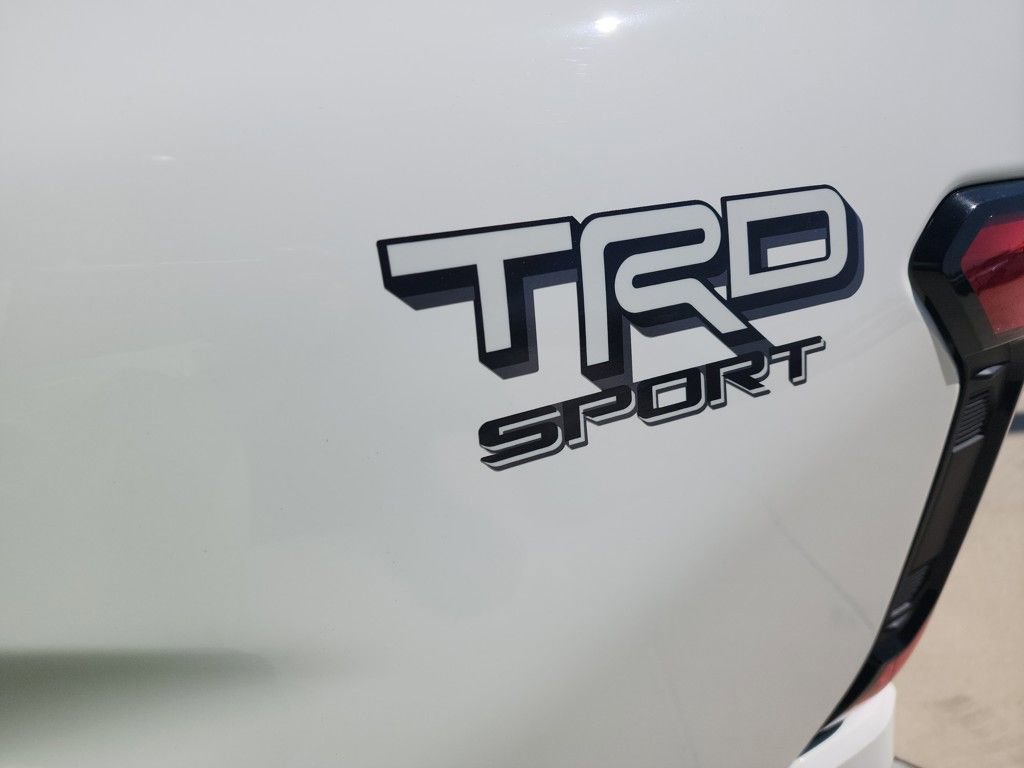 Used 2024 Toyota Tacoma TRD Sport image 18