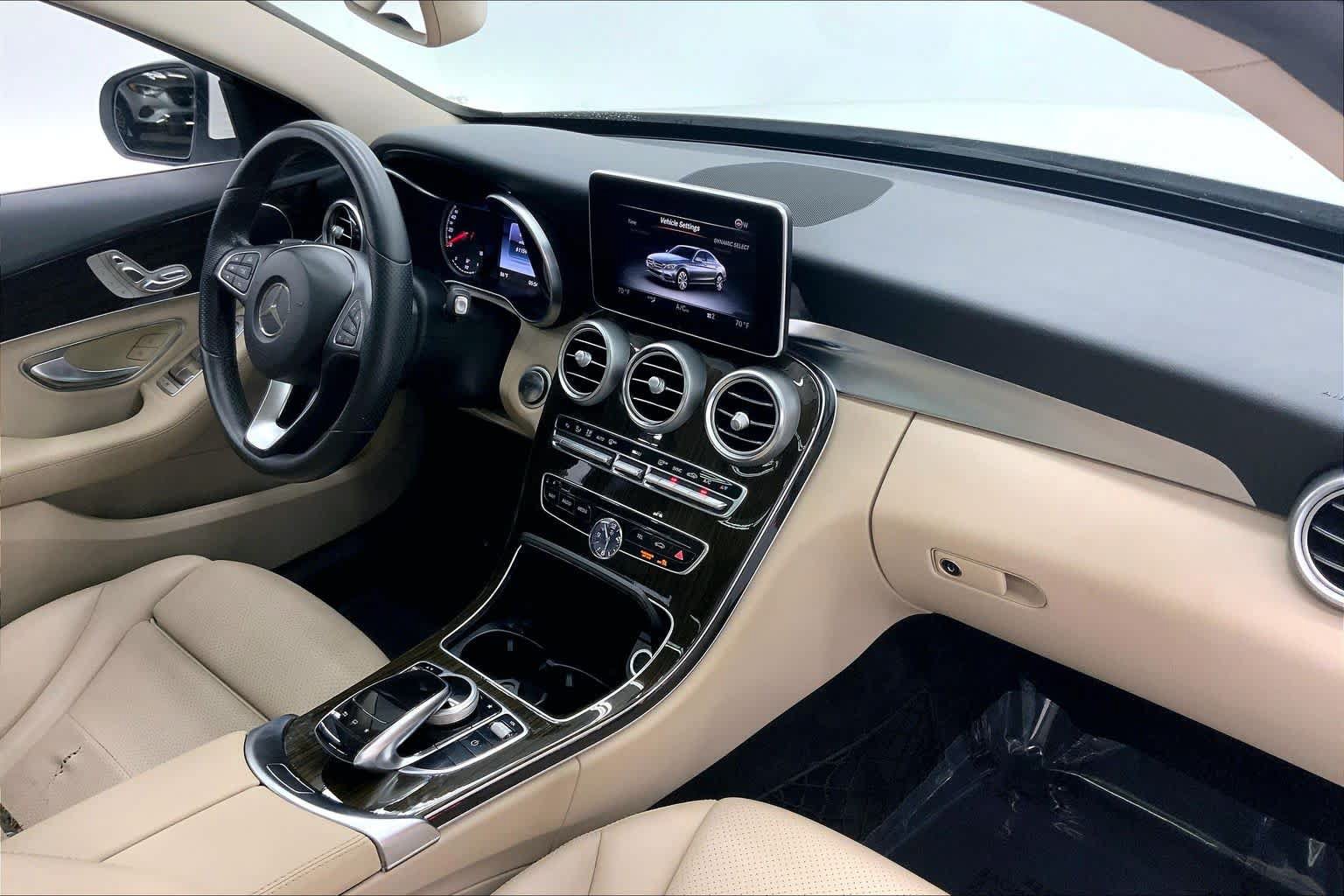 Used 2016 Mercedes-Benz C 300 Sedan image 10