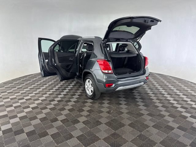 Used 2019 Chevrolet Trax LT w/ Driver Confidence Package FWD image 16