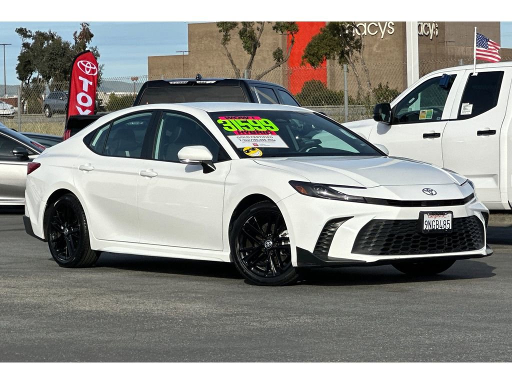 Certified 2025 Toyota Camry SE image 2