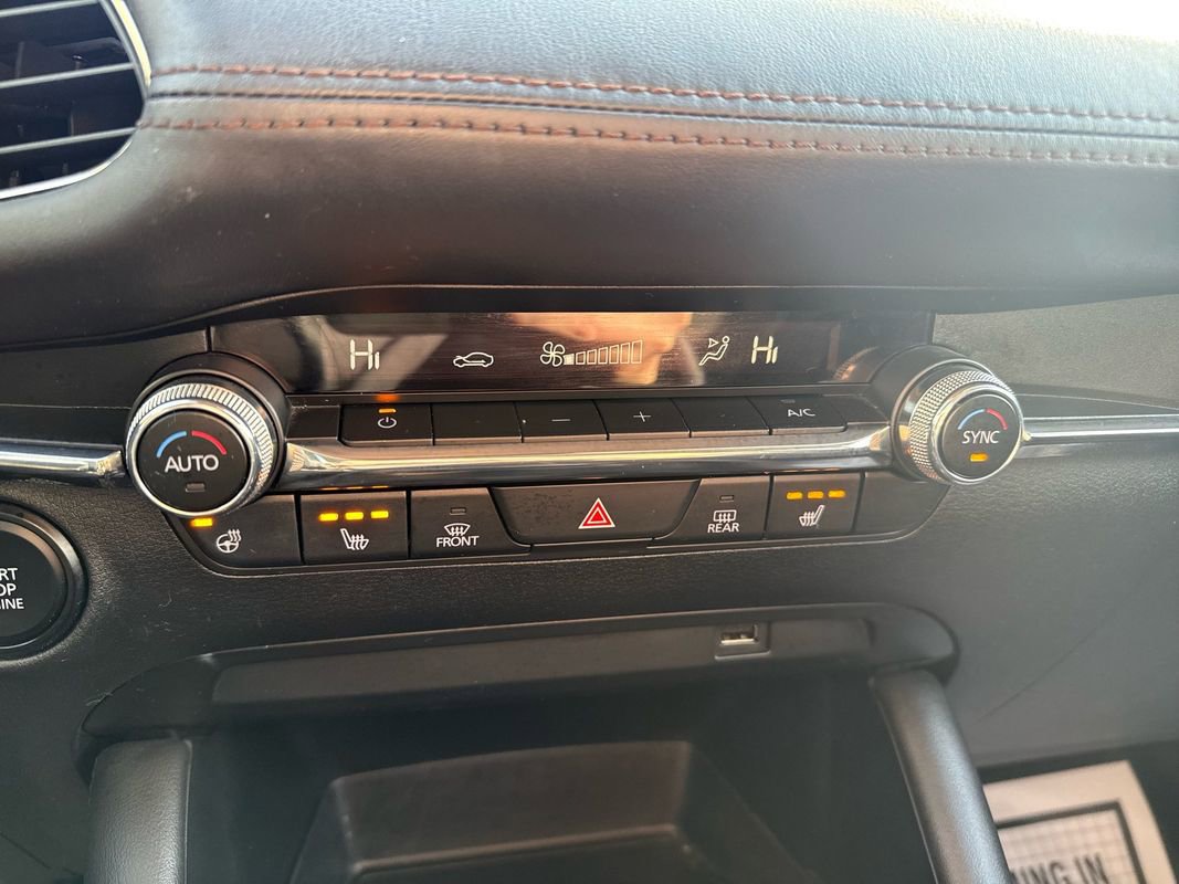 Used 2019 MAZDA MAZDA3 Sedan image 18