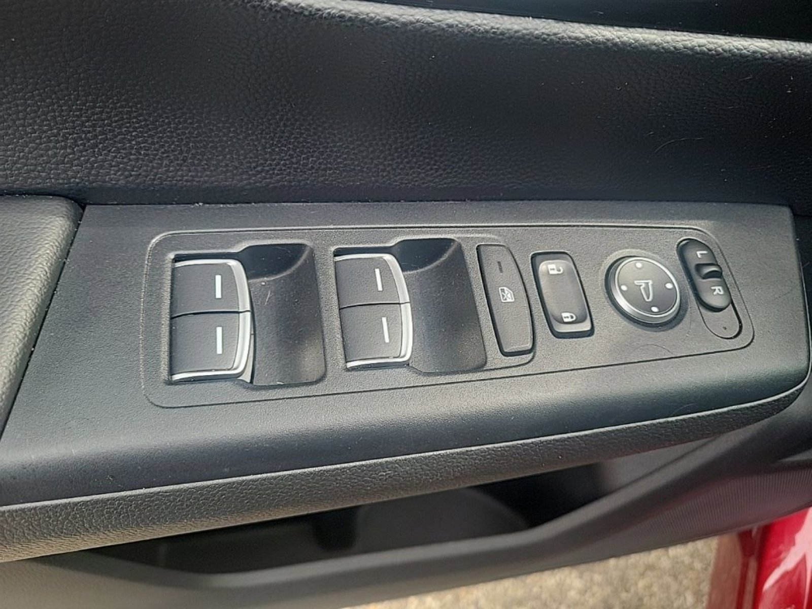 Used 2023 Honda CR-V Sport Touring image 25