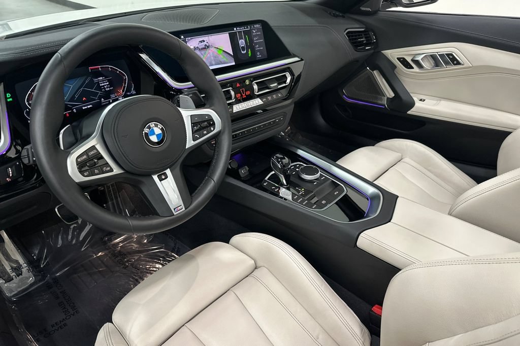 Used 2025 BMW Z4 sDrive30i w/ Premium Package RWD image 11