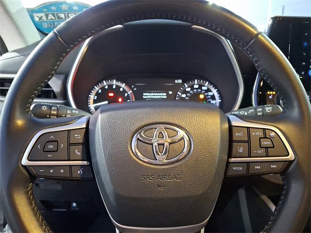 Certified 2024 Toyota Highlander XLE image 26