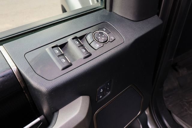 Used 2017 Ford F150 Raptor w/ Equipment Group 802A Luxury image 36