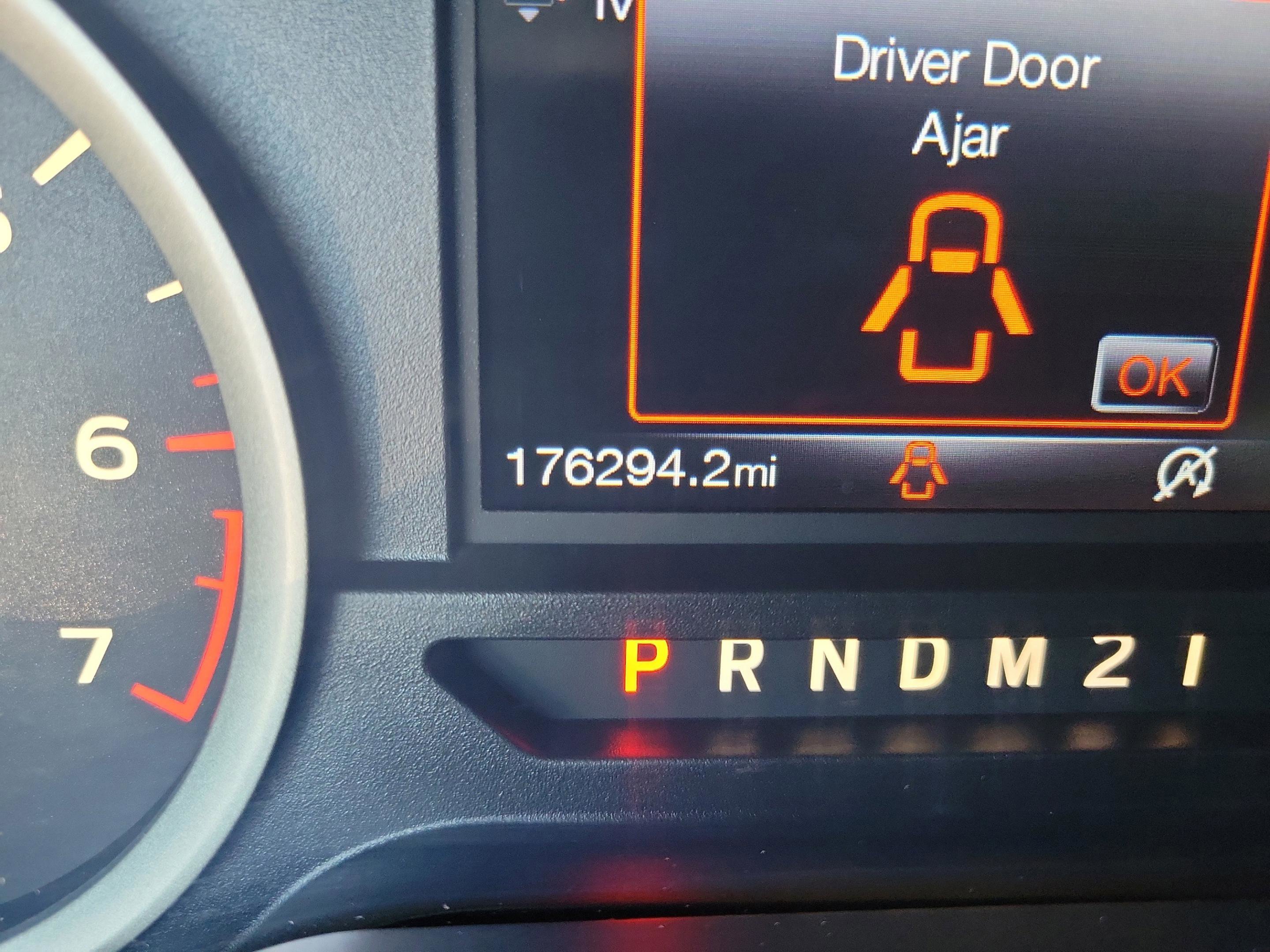 Used 2017 Ford F150 XLT w/ Equipment Group 302A Luxury image 15