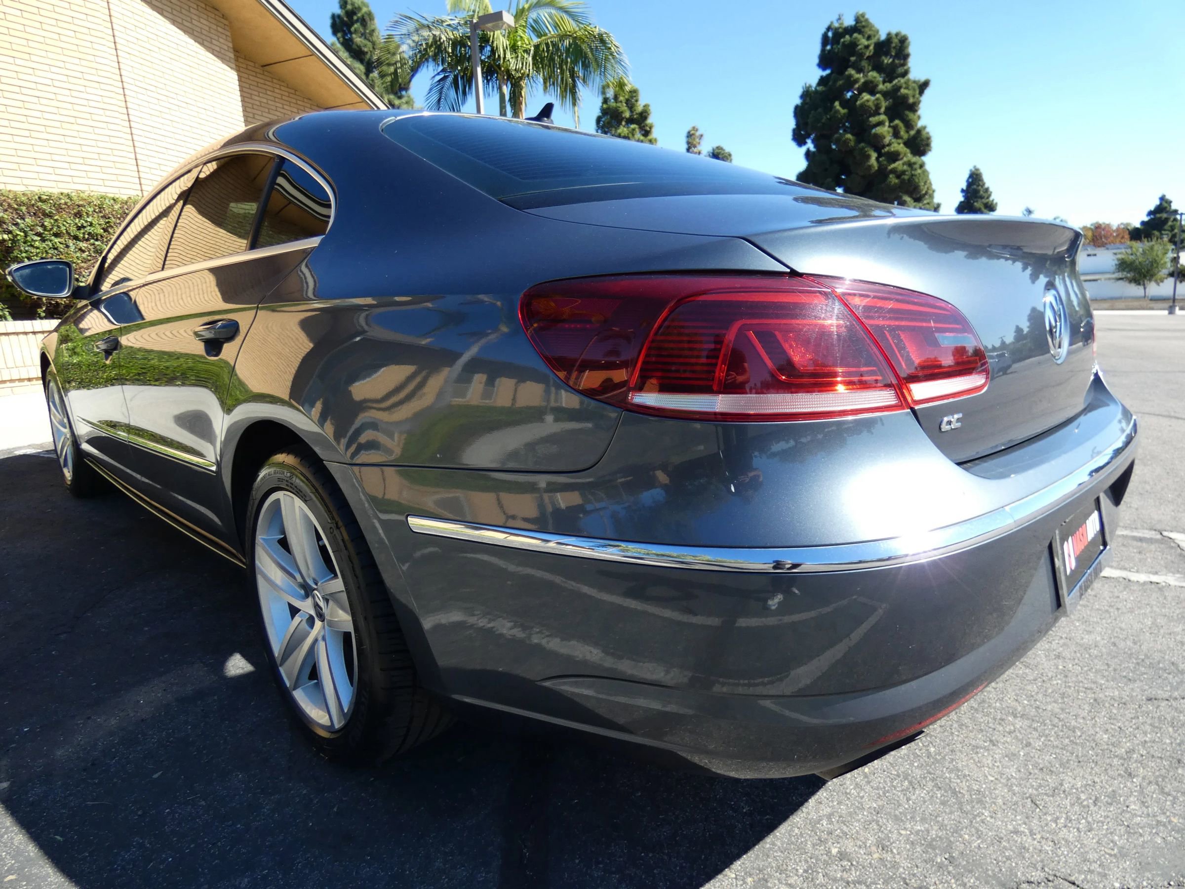 Used 2014 Volkswagen CC Sport image 12