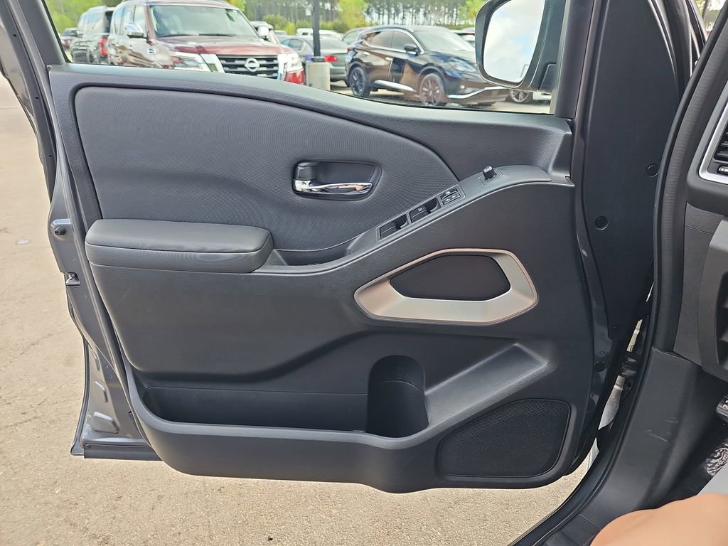 Used 2024 Nissan Frontier SV AWD/4WD image 29