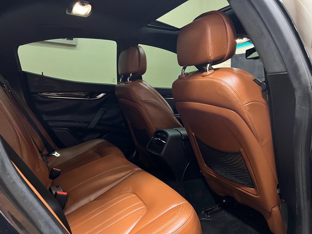 Used 2014 Maserati Ghibli RWD image 26
