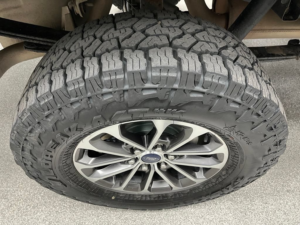 Used 2019 Ford F150 XL w/ Equipment Group 101A Mid AWD/4WD image 17