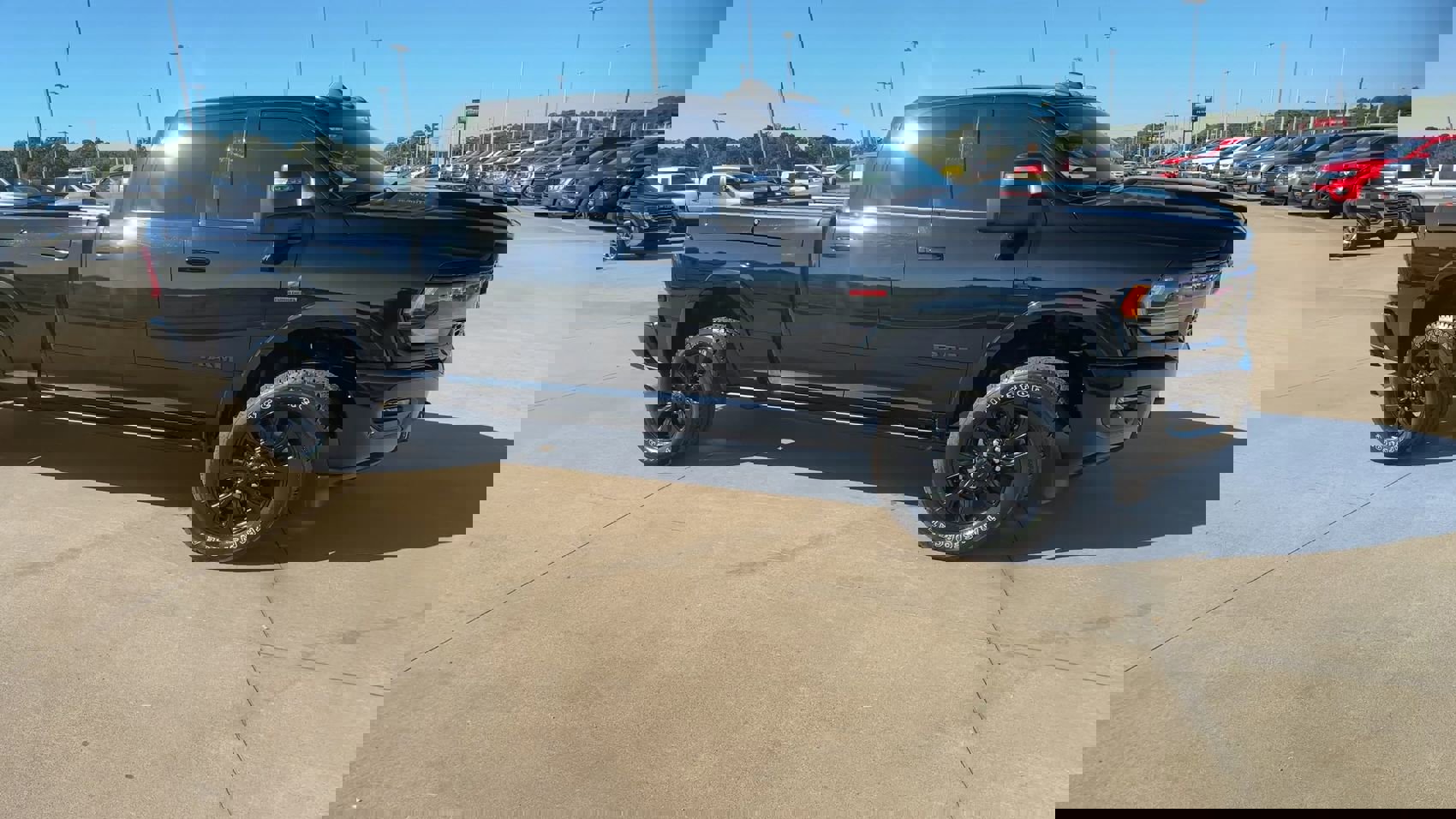 Used 2024 RAM 2500 Limited image 2