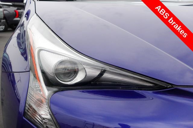Certified 2017 Toyota Prius Two image 6