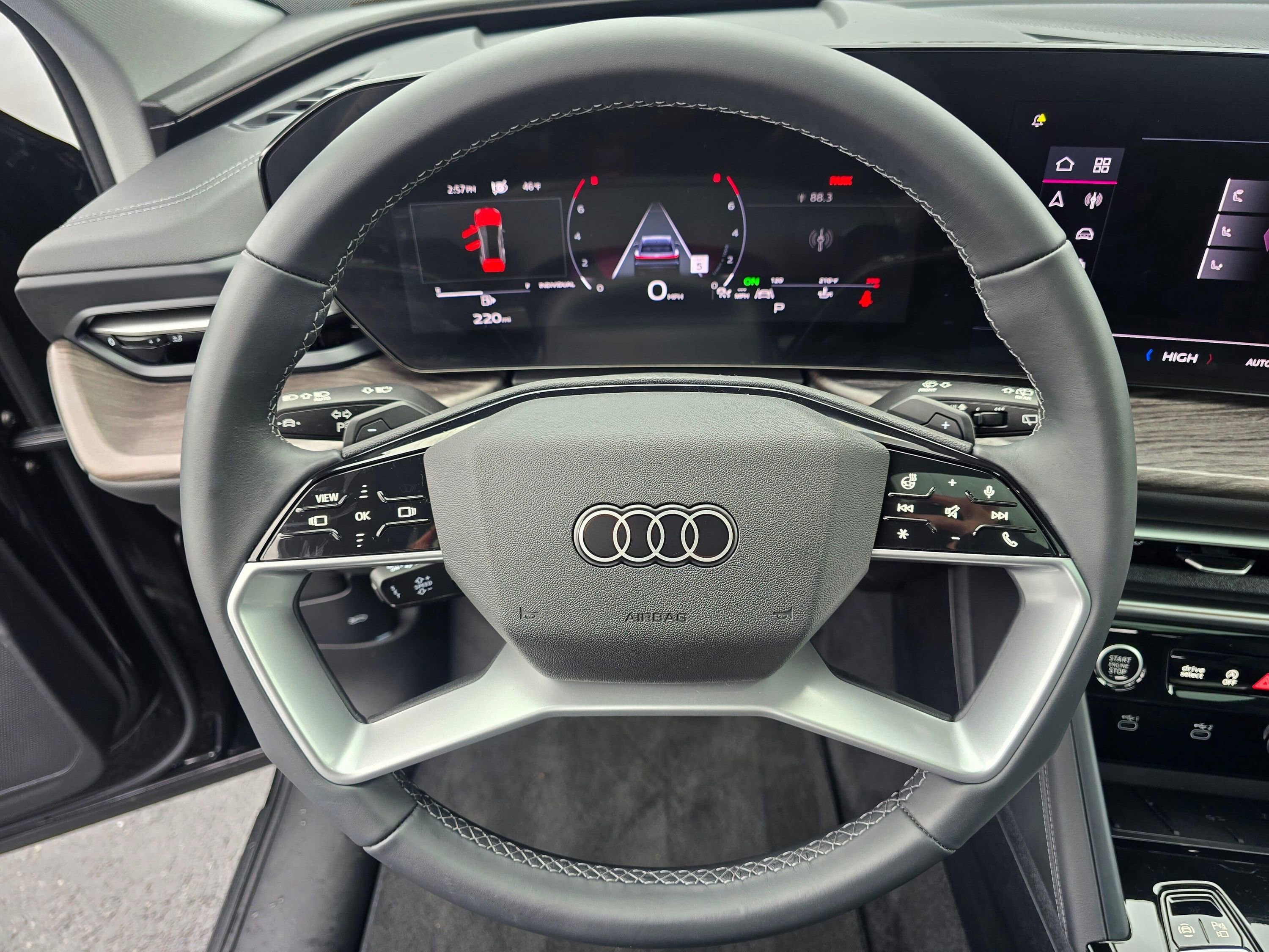 Certified 2025 Audi Q5 Premium w/ Convenience Package image 14