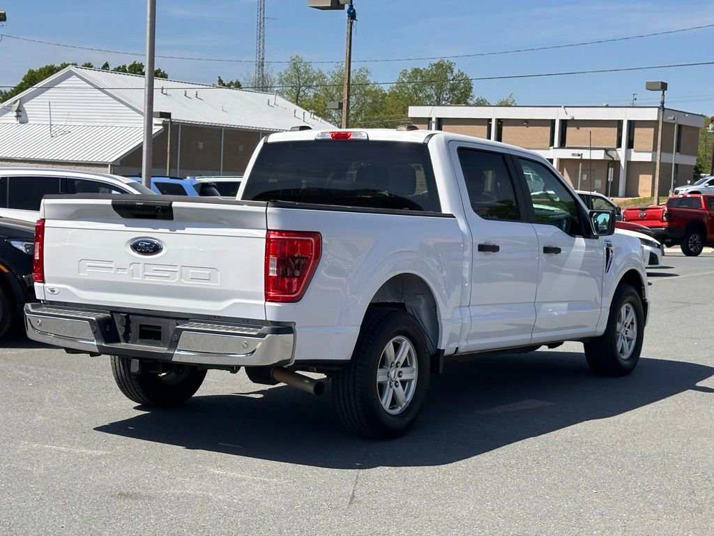 Used 2021 Ford F150 XLT w/ Trailer Tow Package RWD image 9