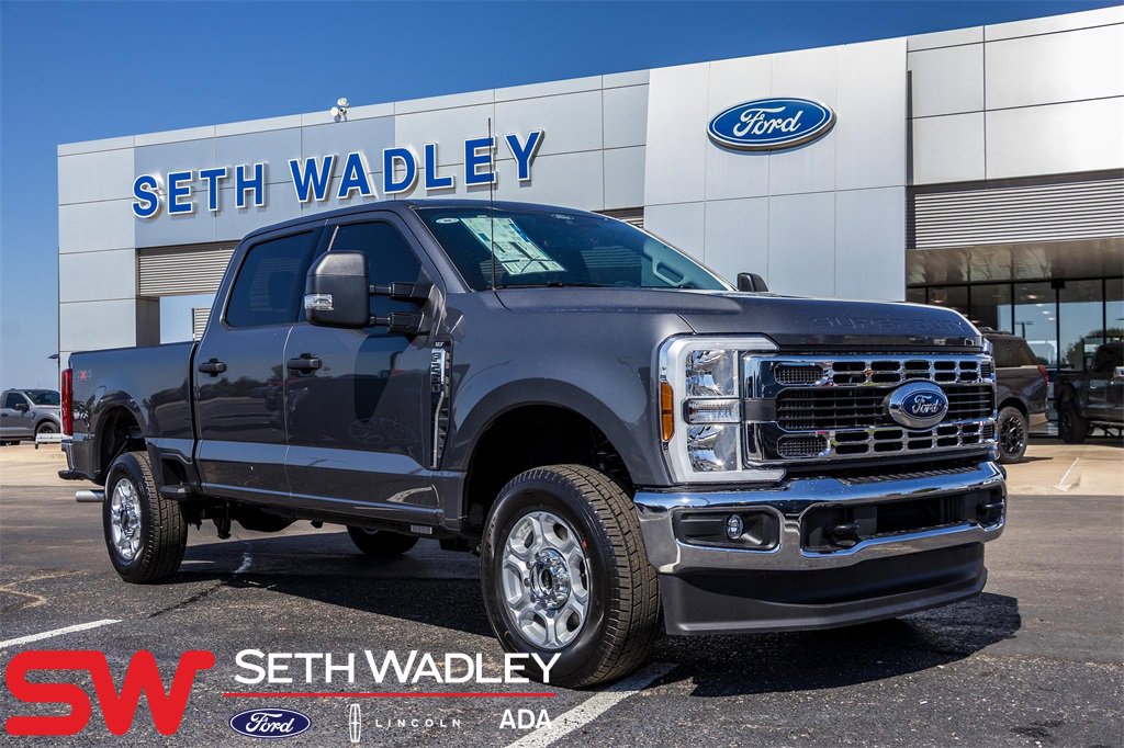 New 2026 Ford F250 XLT image 1