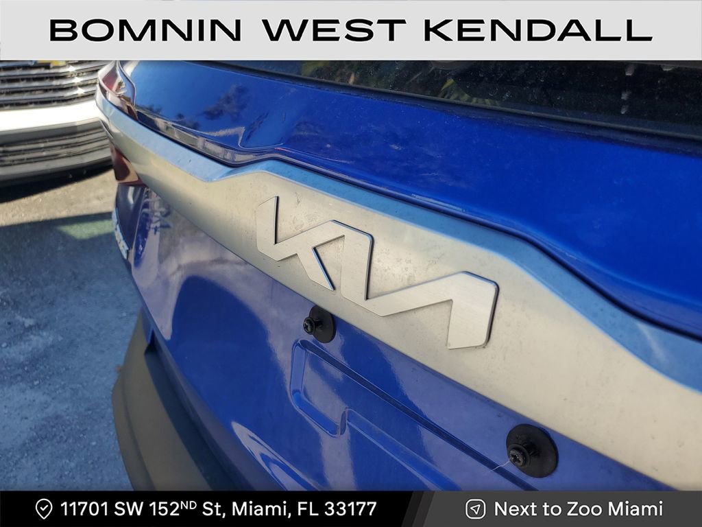 Used 2023 Kia Seltos EX image 10