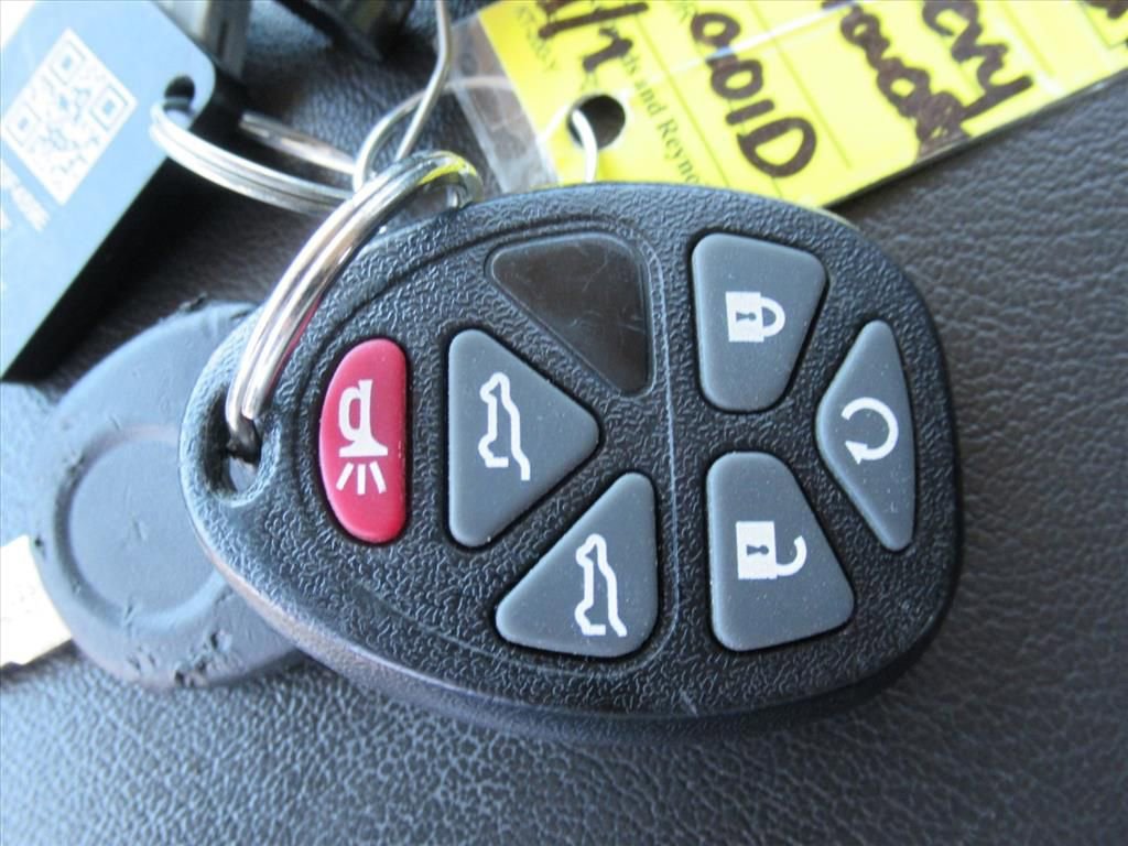Used 2017 Chevrolet Traverse LT FWD image 29