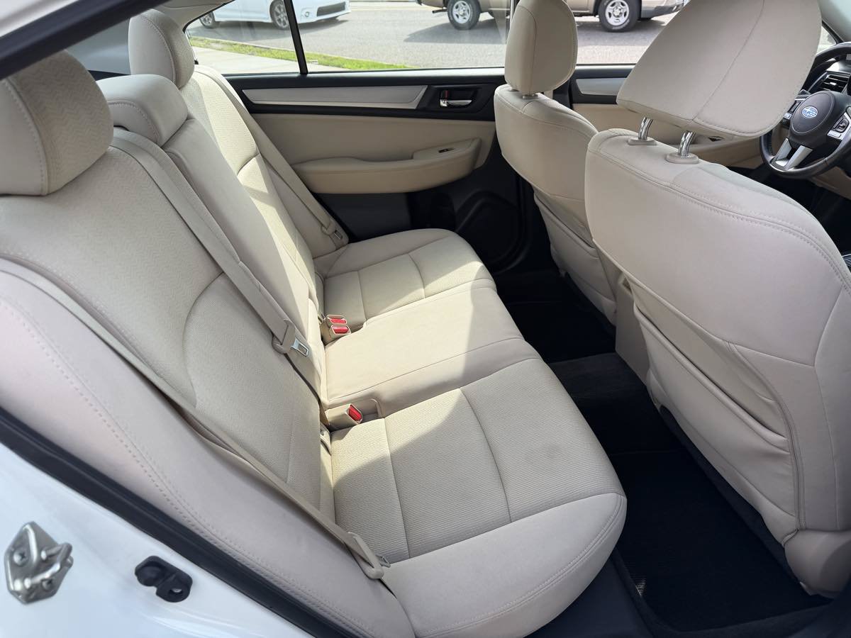 Used 2015 Subaru Legacy 2.5i Premium AWD/4WD image 16