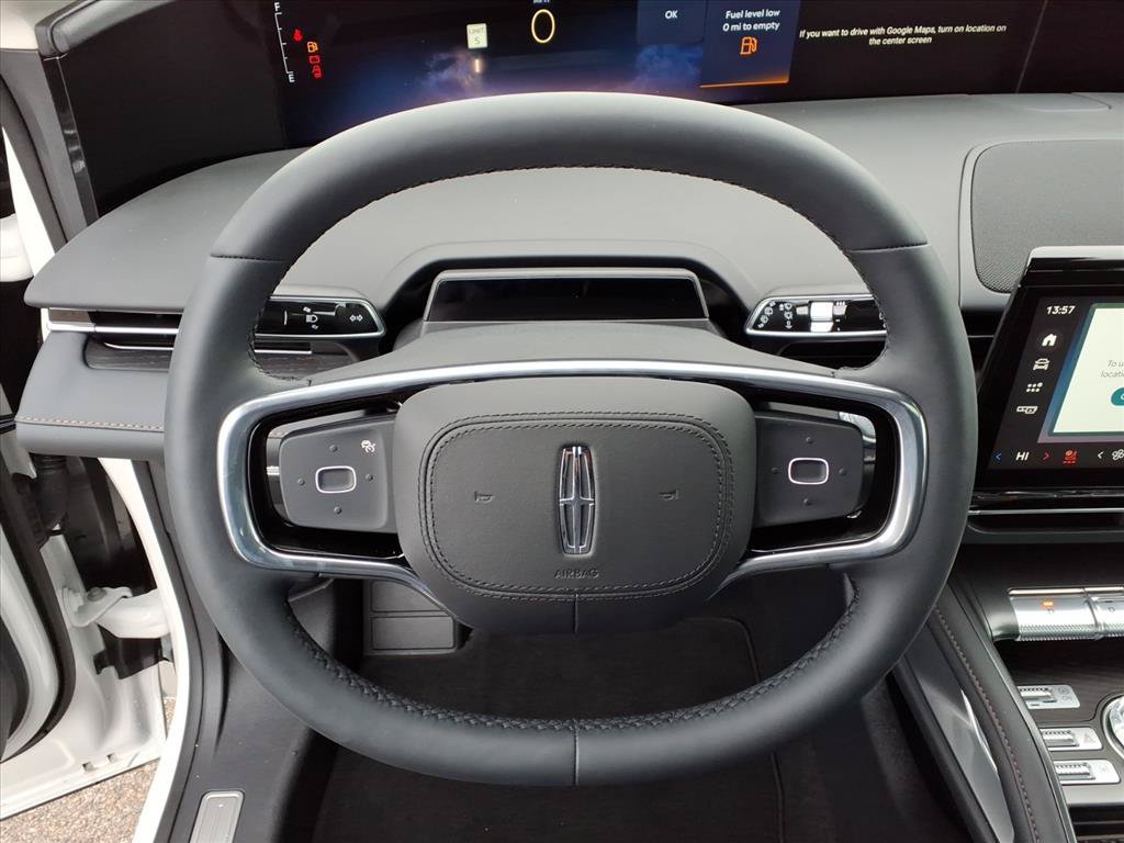 Used 2026 Lincoln Nautilus Reserve AWD/4WD image 12