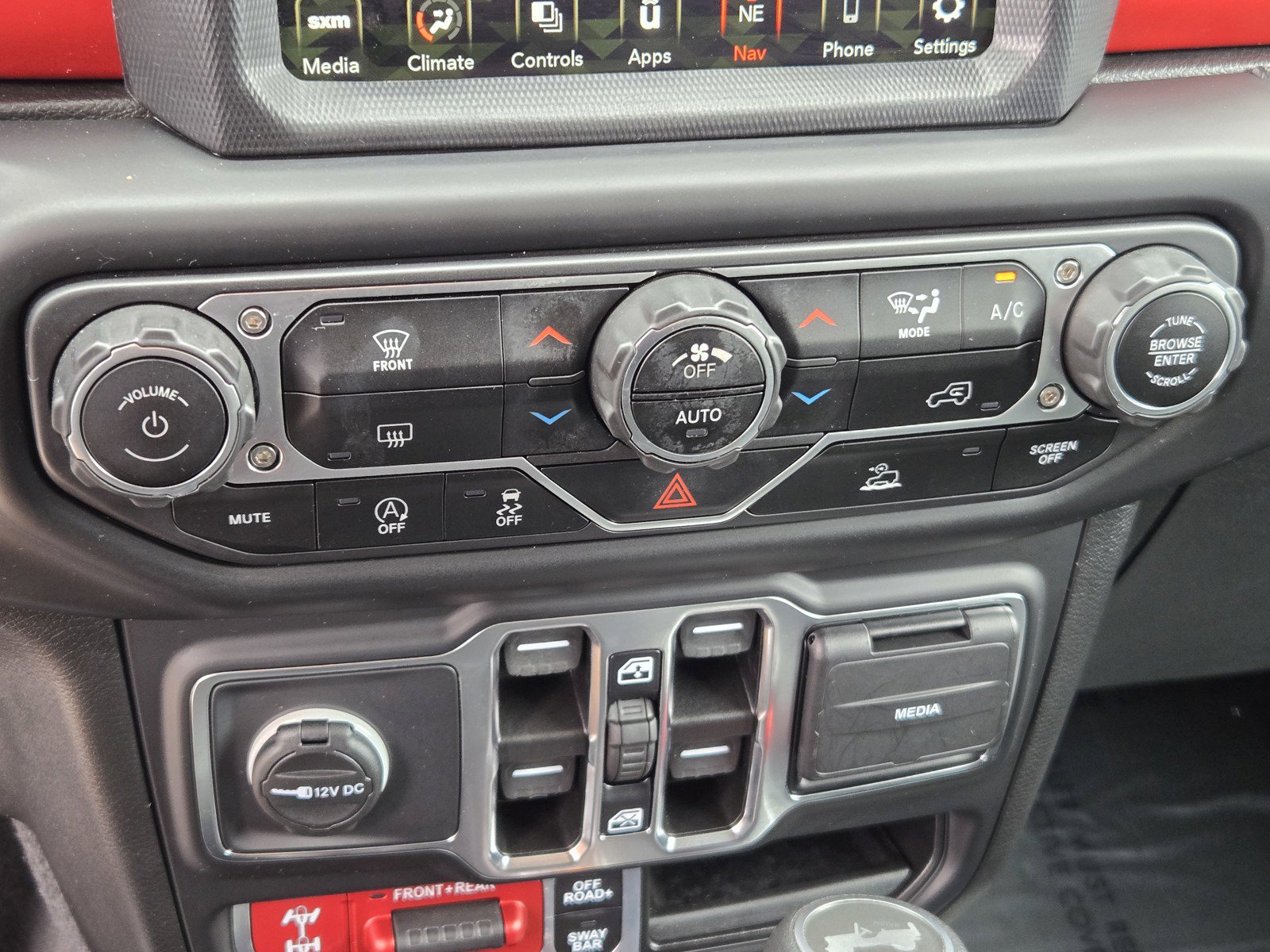 Used 2021 Jeep Wrangler Unlimited Rubicon AWD/4WD image 19
