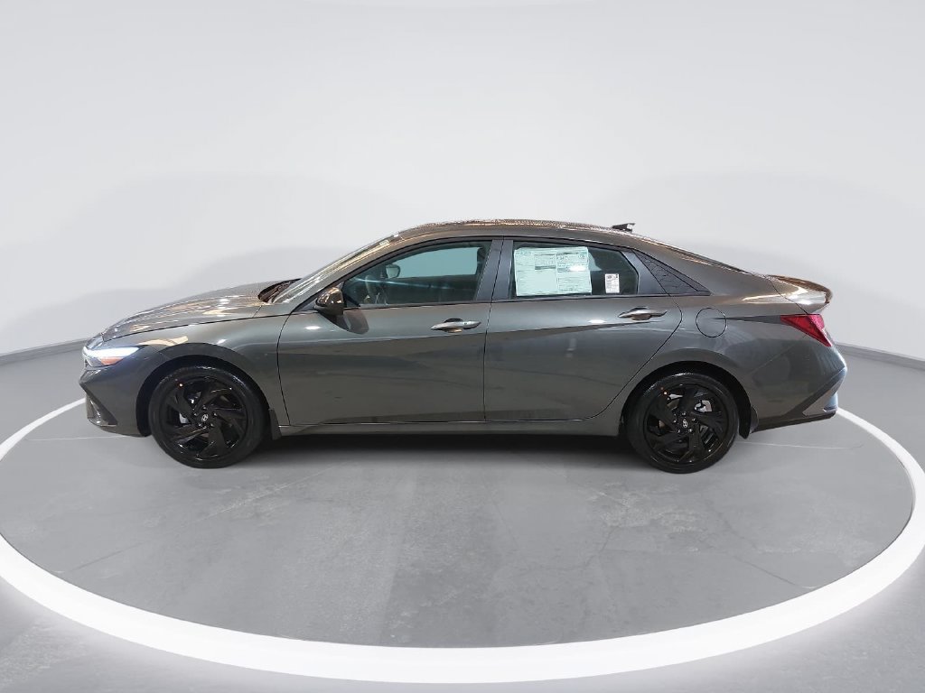 New 2026 Hyundai Elantra N Line FWD image 8