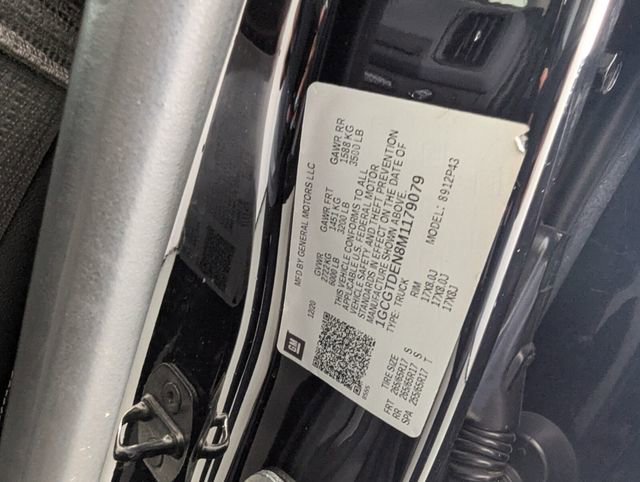 Used 2021 Chevrolet Colorado Z71 w/ Z71 Midnight Edition AWD/4WD image 27