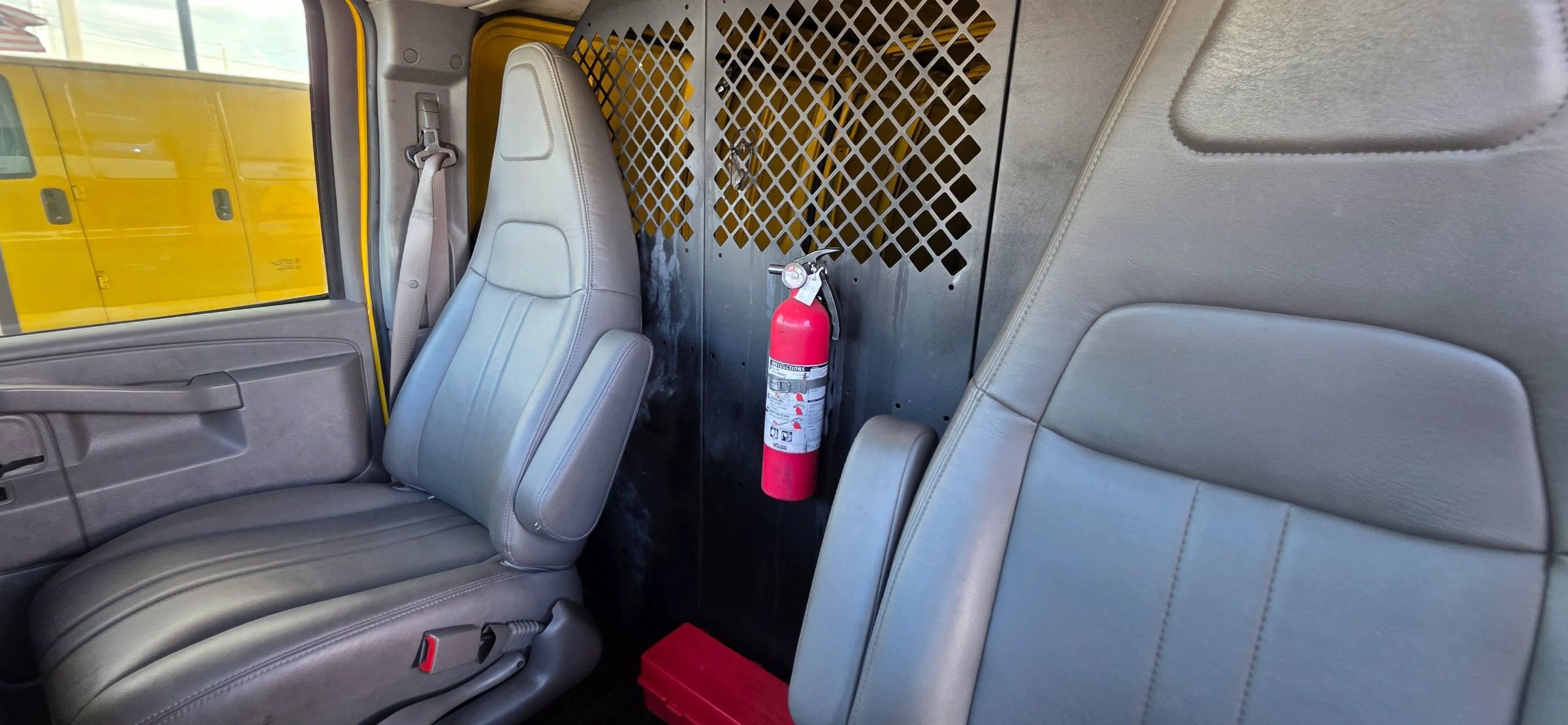 Used 2021 GMC Savana 2500 w/ Driver Convenience Package image 22