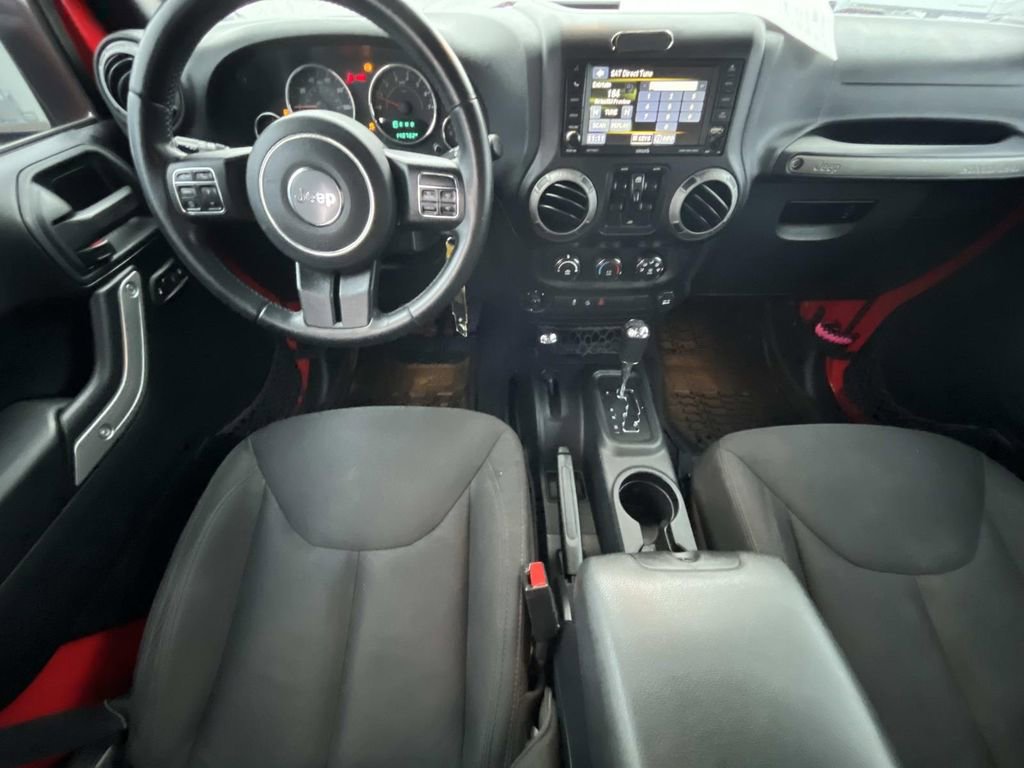 Used 2015 Jeep Wrangler Unlimited Sport w/ Quick Order Package 24S AWD/4WD image 13