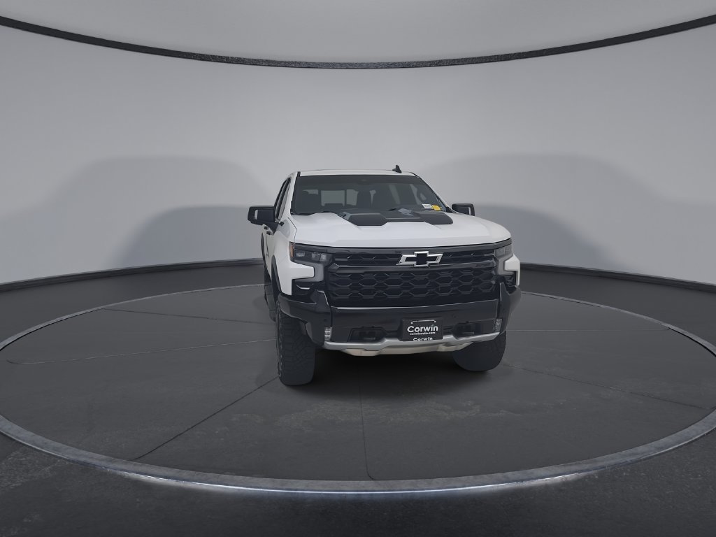 Used 2025 Chevrolet Silverado 1500 ZR2 w/ Technology Package AWD/4WD image 3