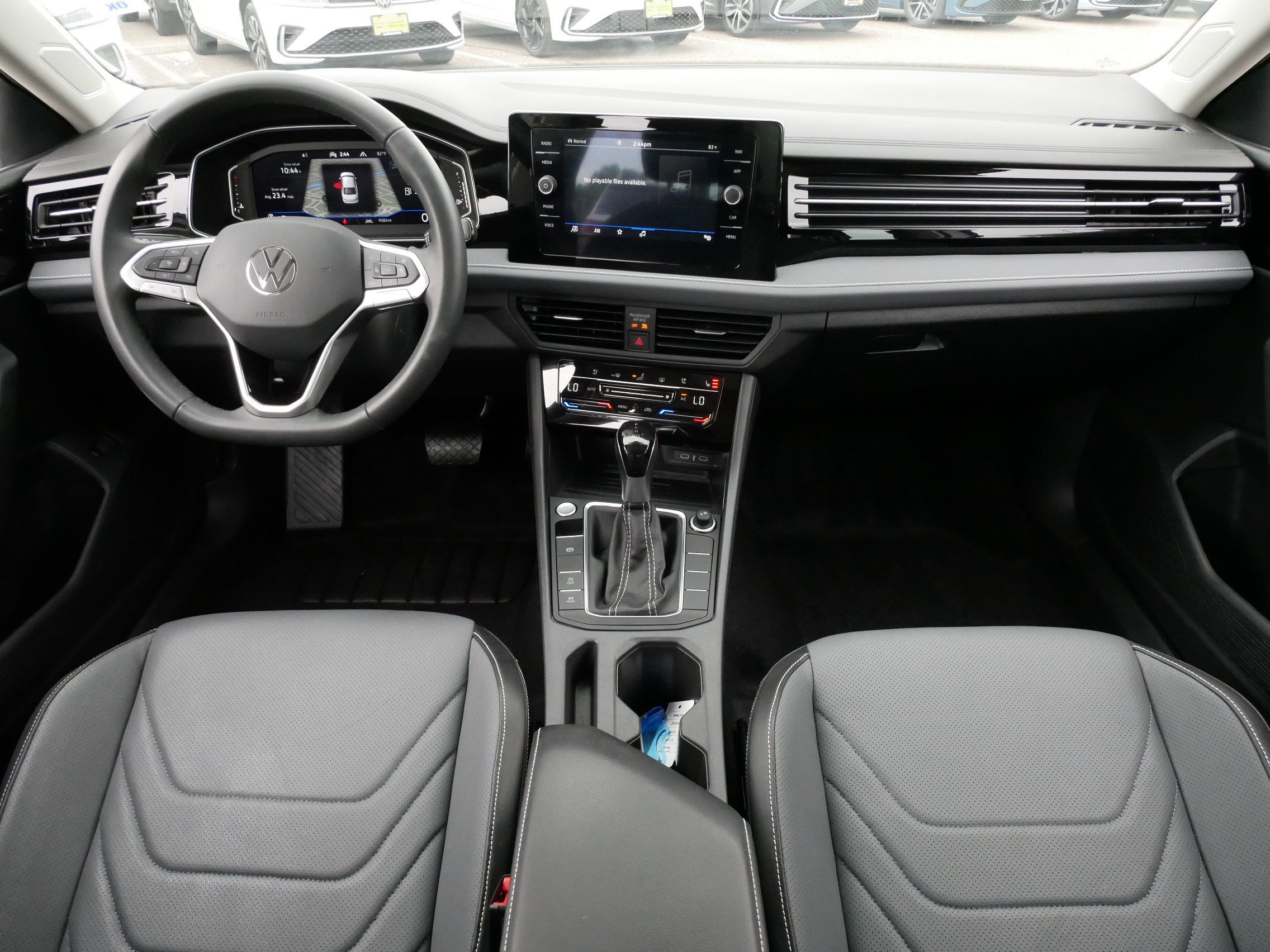 Used 2026 Volkswagen Jetta SEL FWD image 10