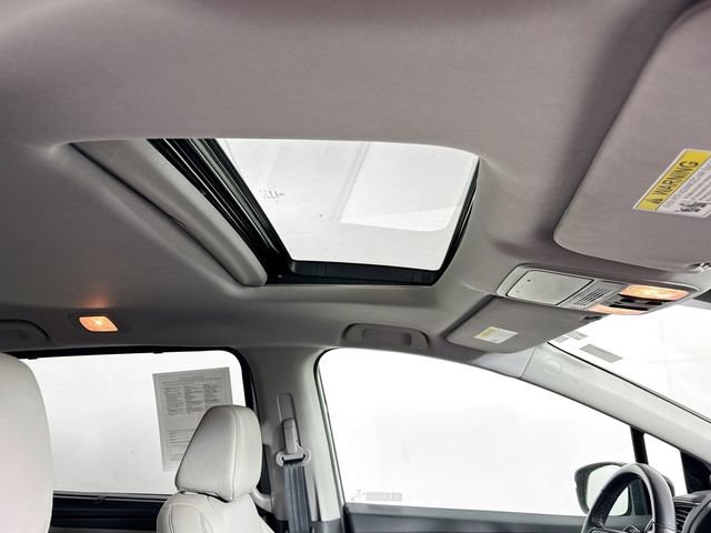 Used 2022 Honda Odyssey EX-L image 12