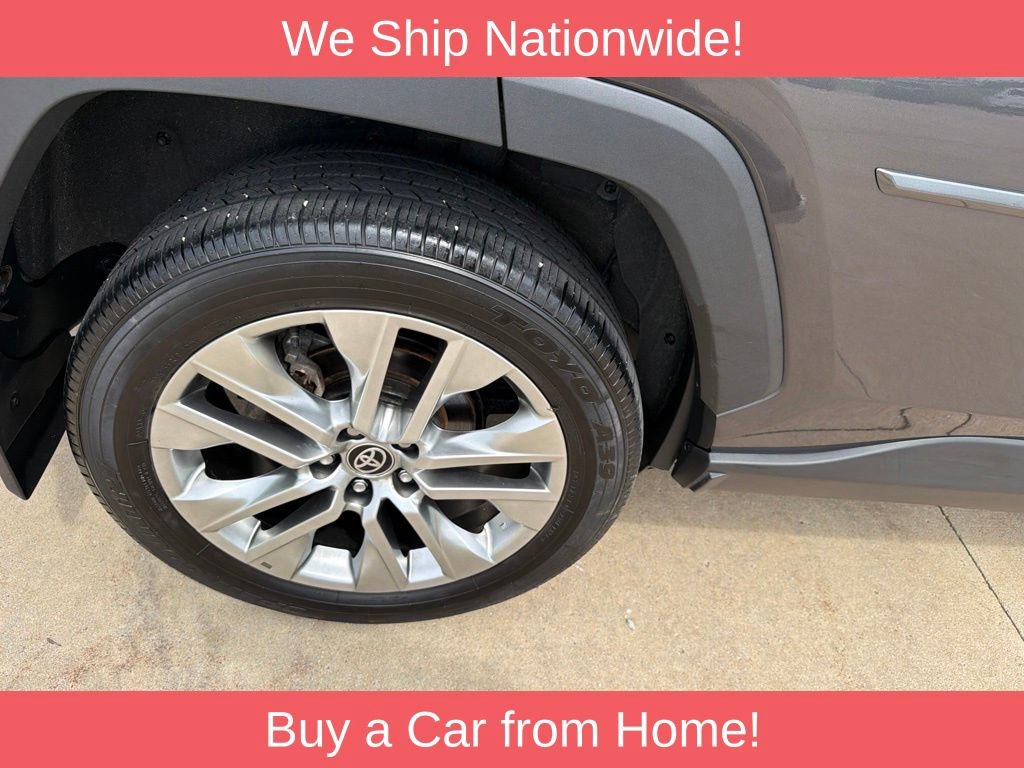 Used 2024 Toyota RAV4 Limited w/ Weather Package AWD/4WD image 28