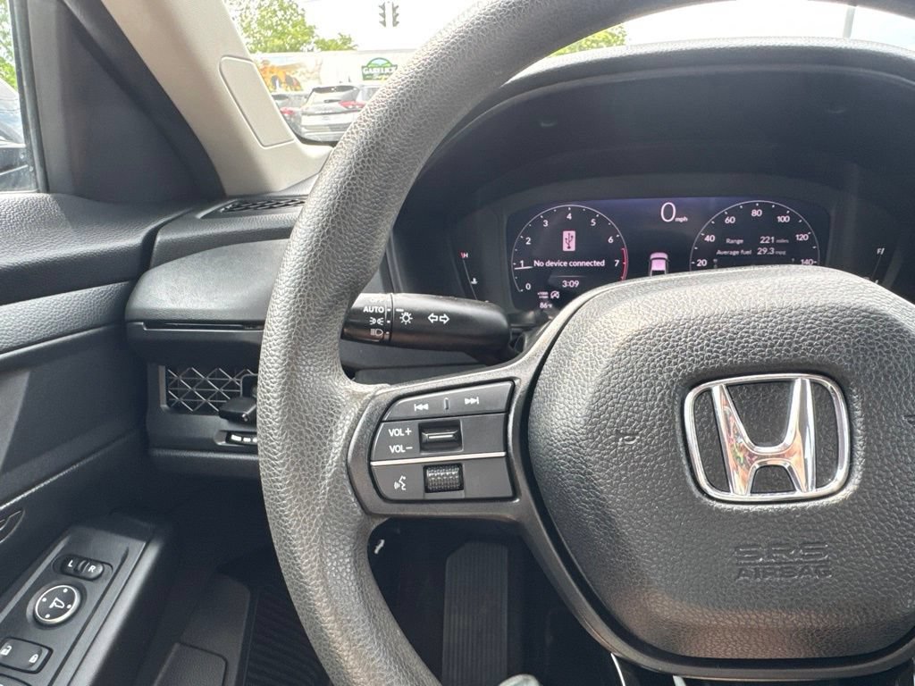 Used 2024 Honda Accord LX image 29