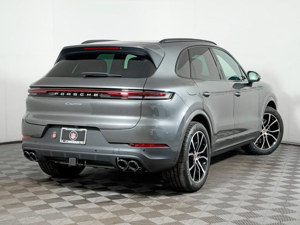 Certified 2026 Porsche Cayenne AWD/4WD image 7
