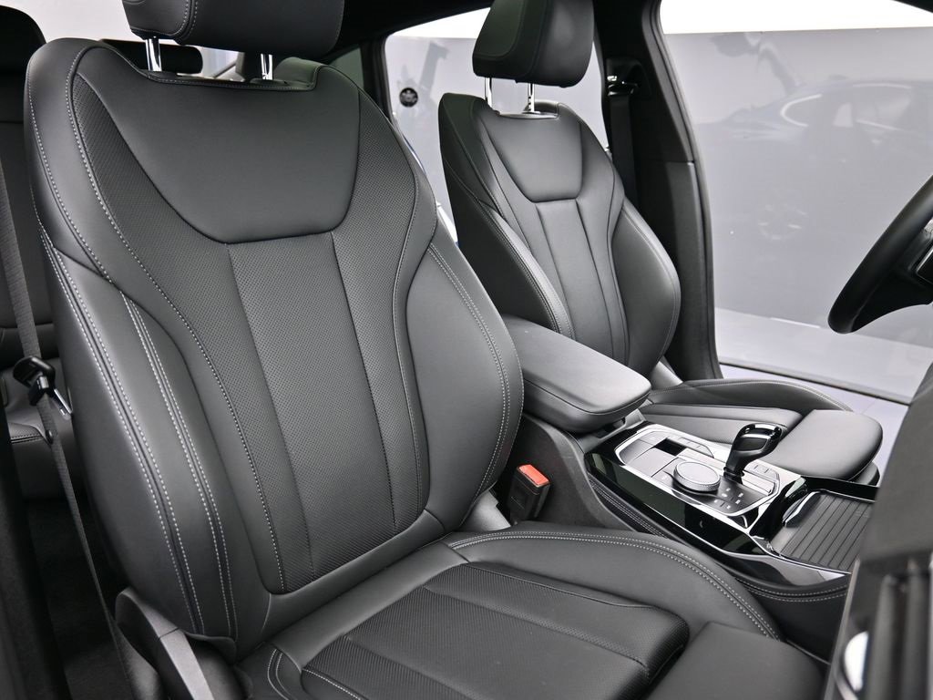 Used 2024 BMW X4 xDrive30i image 20