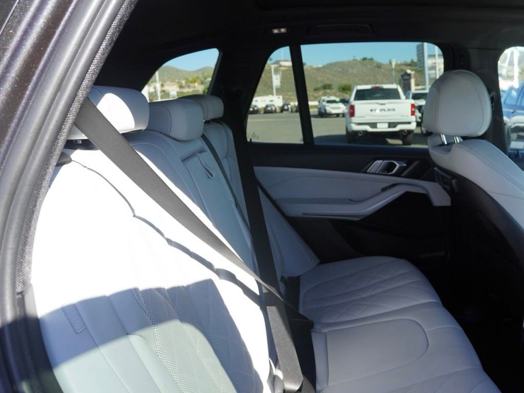 Used 2023 BMW X5 xDrive40i image 23