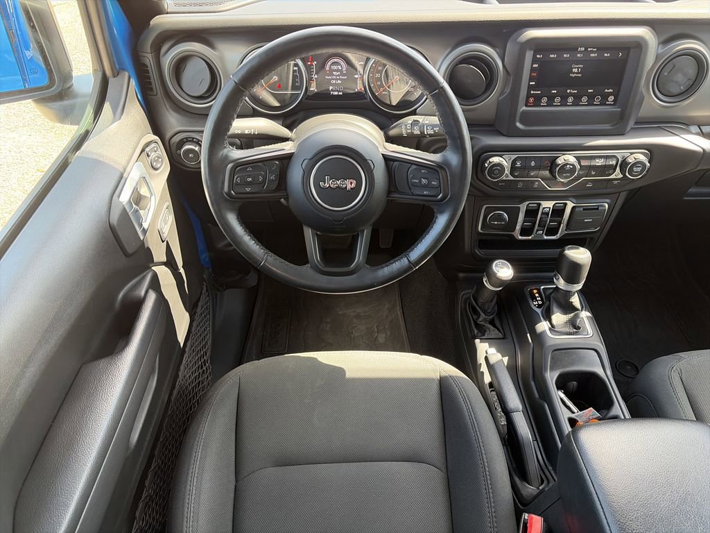 Used 2022 Jeep Wrangler Unlimited Sport AWD/4WD image 15