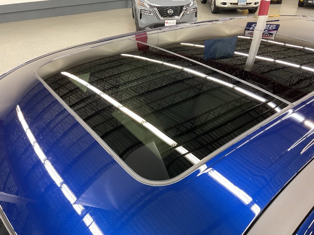 Used 2025 INFINITI QX60 Pure image 9