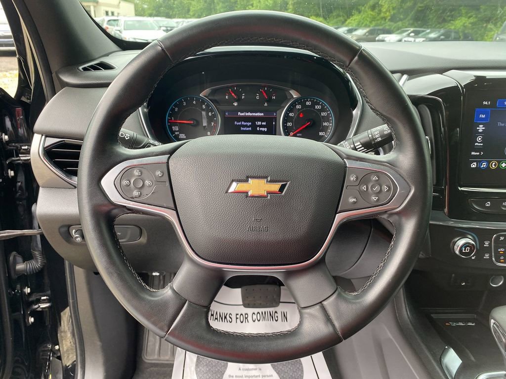 Used 2023 Chevrolet Traverse LT image 15