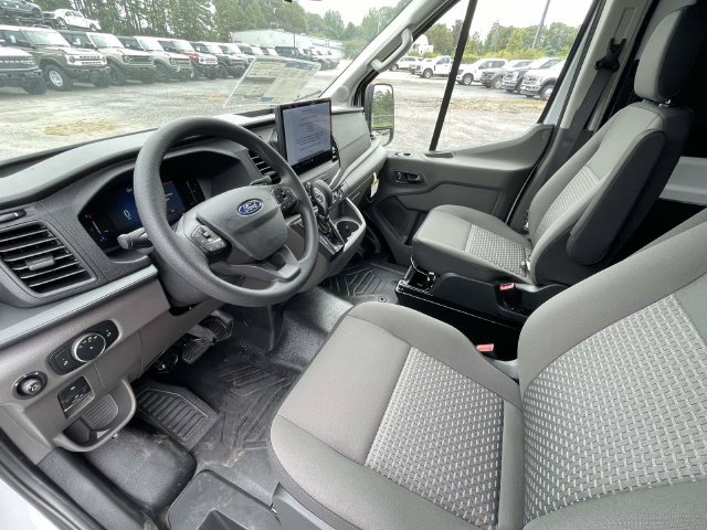 New 2027 Ford Transit 250 148 Medium Roof w/ Load Area Protection Package RWD image 11