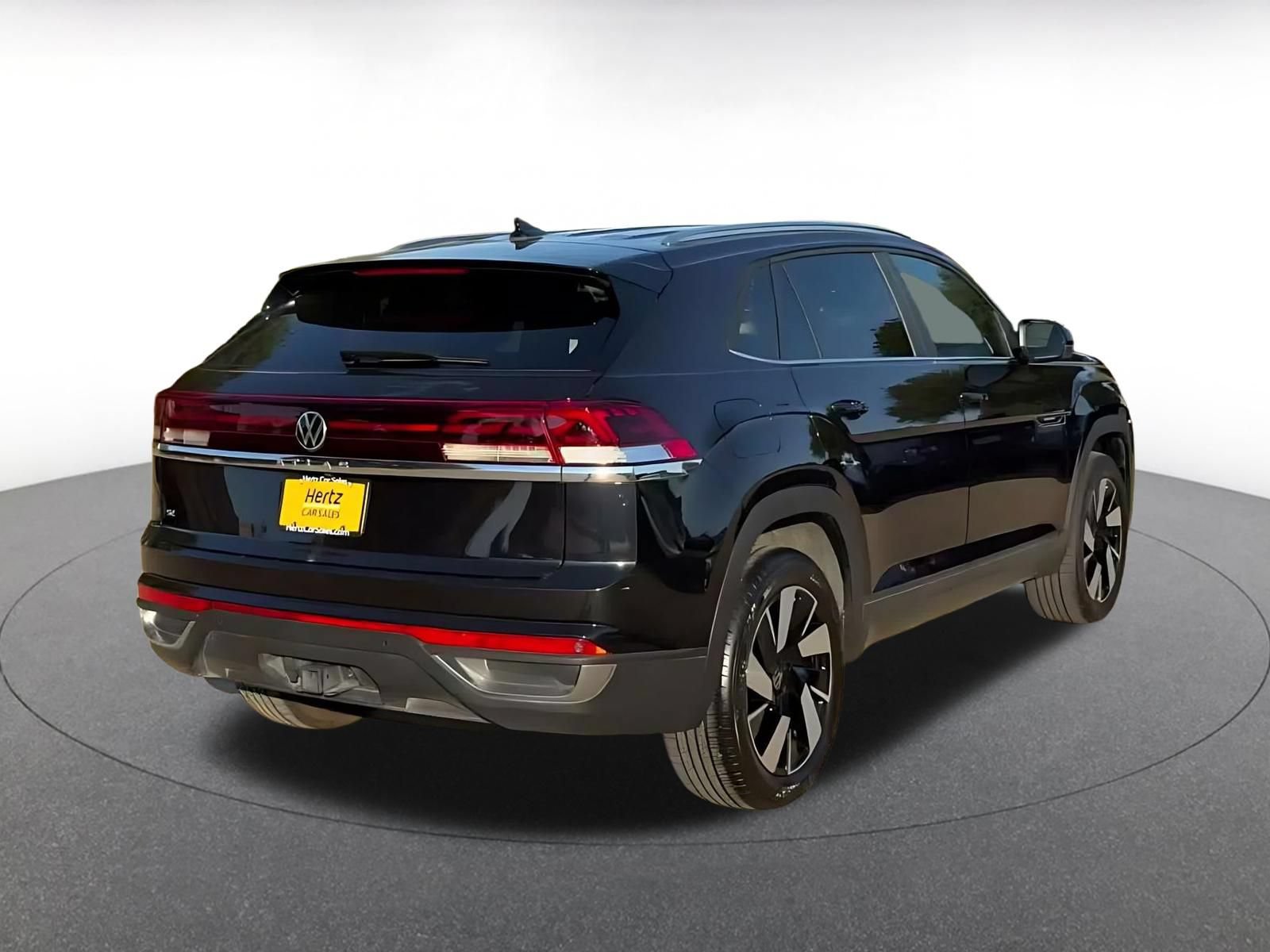 Used 2026 Volkswagen Atlas Cross Sport SE FWD image 13