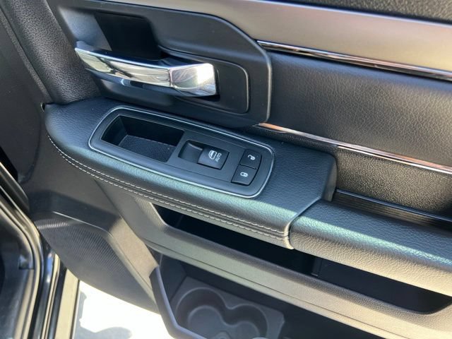 Used 2015 RAM 1500 Sport w/ Black Ram 1500 Sport Group AWD/4WD image 25