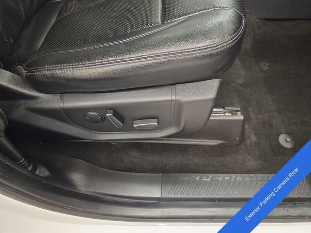 Used 2020 Ford Expedition Max XLT w/ Equipment Group 202A AWD/4WD image 11