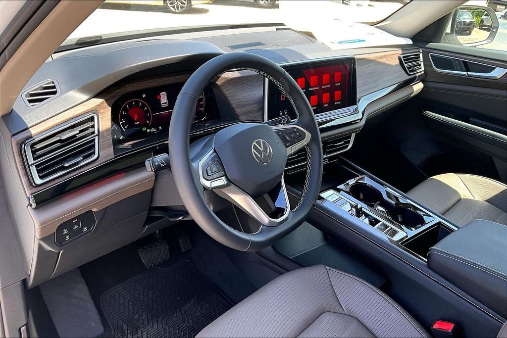 New 2026 Volkswagen Atlas SEL AWD/4WD image 14