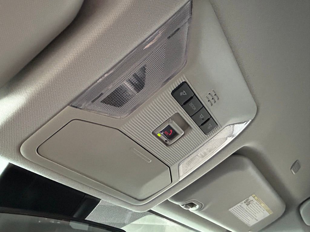 Used 2025 Toyota RAV4 LE image 46