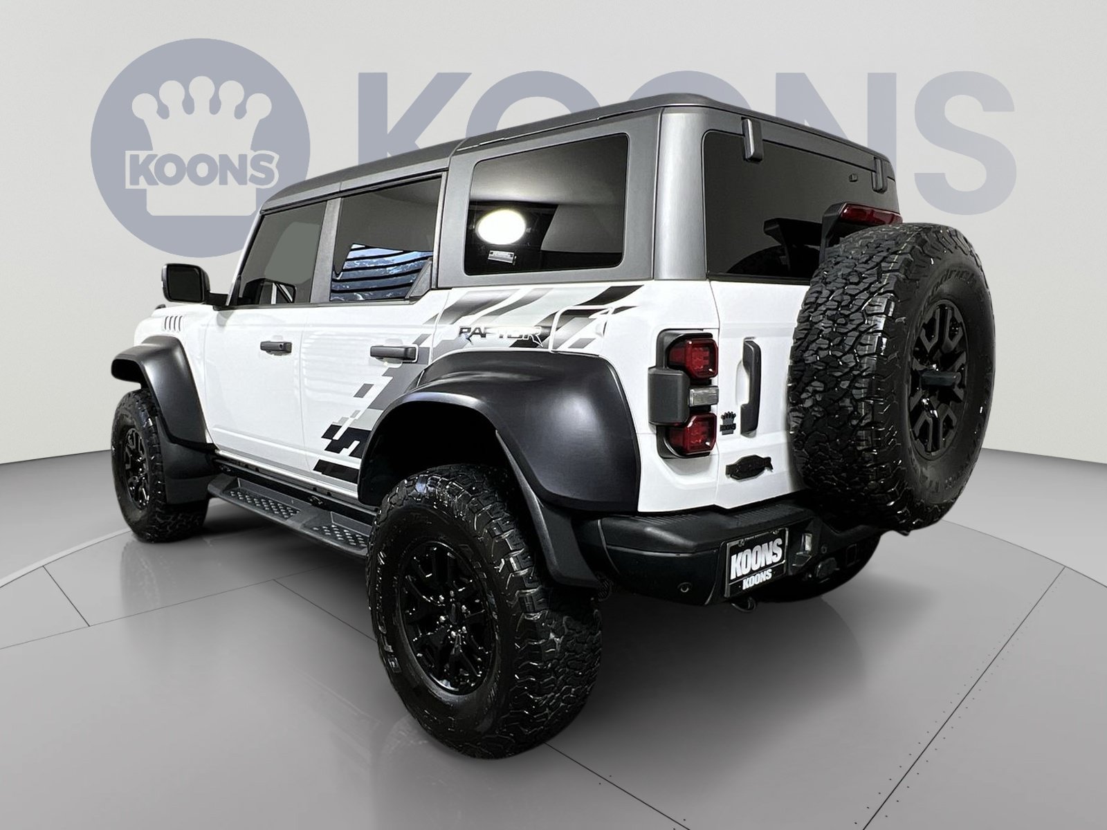 Used 2024 Ford Bronco Raptor w/ Interior Carbon Fiber Pack 6 AWD/4WD image 8