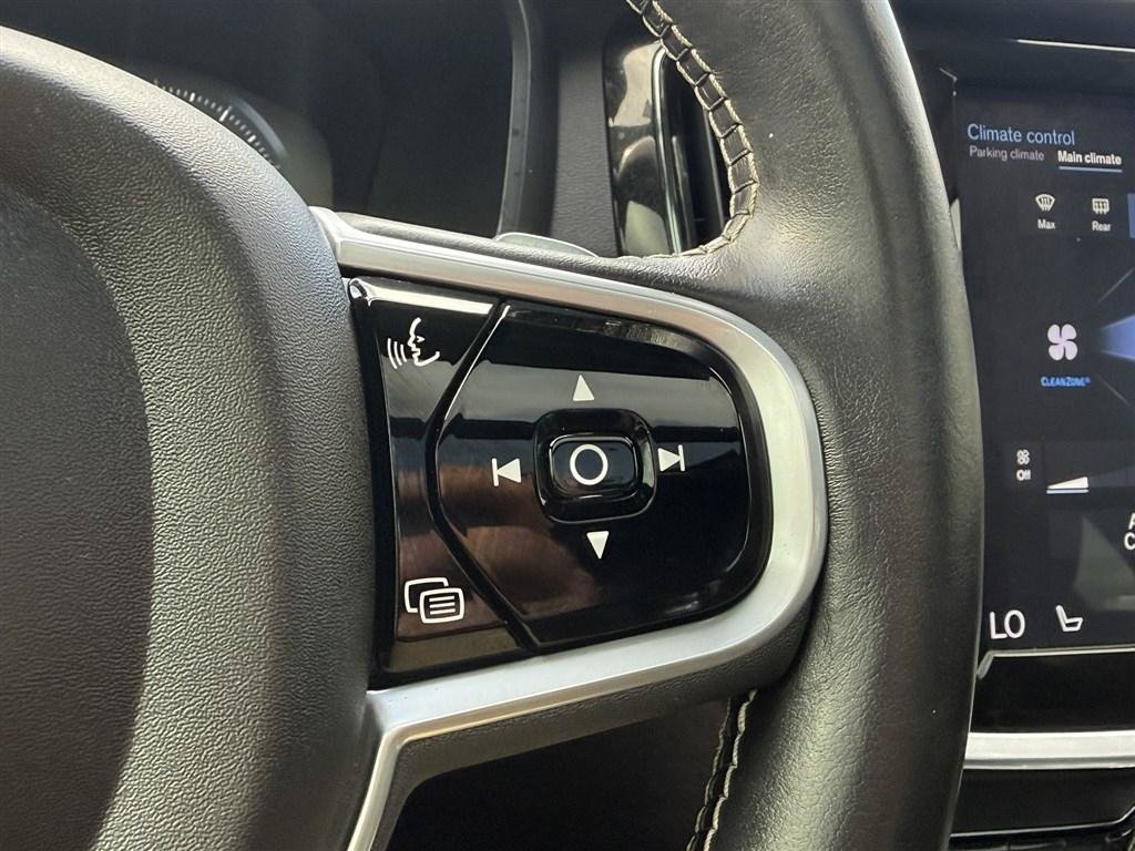 Used 2019 Volvo S60 T5 R-Design FWD image 32