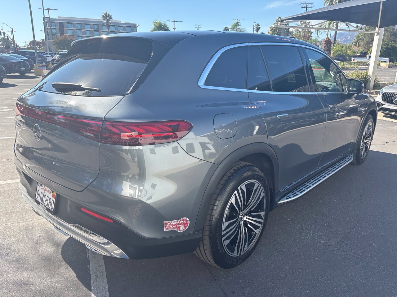 Certified 2024 Mercedes-Benz EQS 450+ SUV image 4