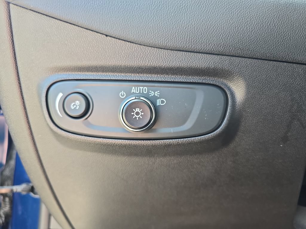 Certified 2023 Chevrolet Equinox LT AWD/4WD image 26